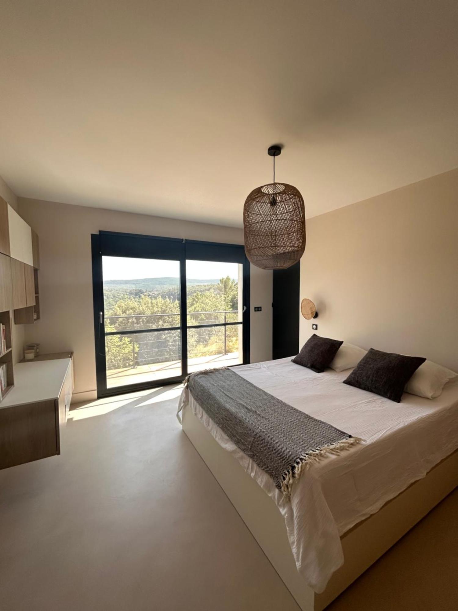 Belle Maison Contemporaine Ampus Ngoại thất bức ảnh